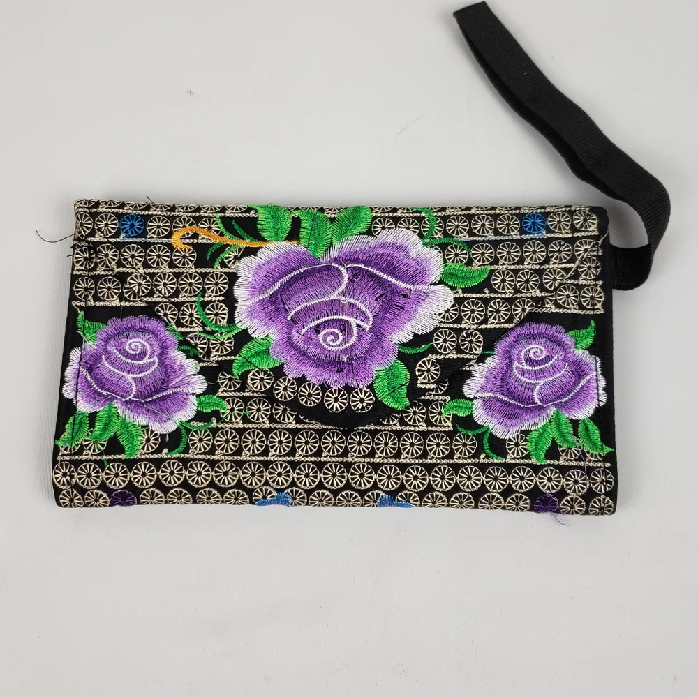 Wallet Embroidered floral multicolor 100% mexican art  Handmade/ cartera bordada